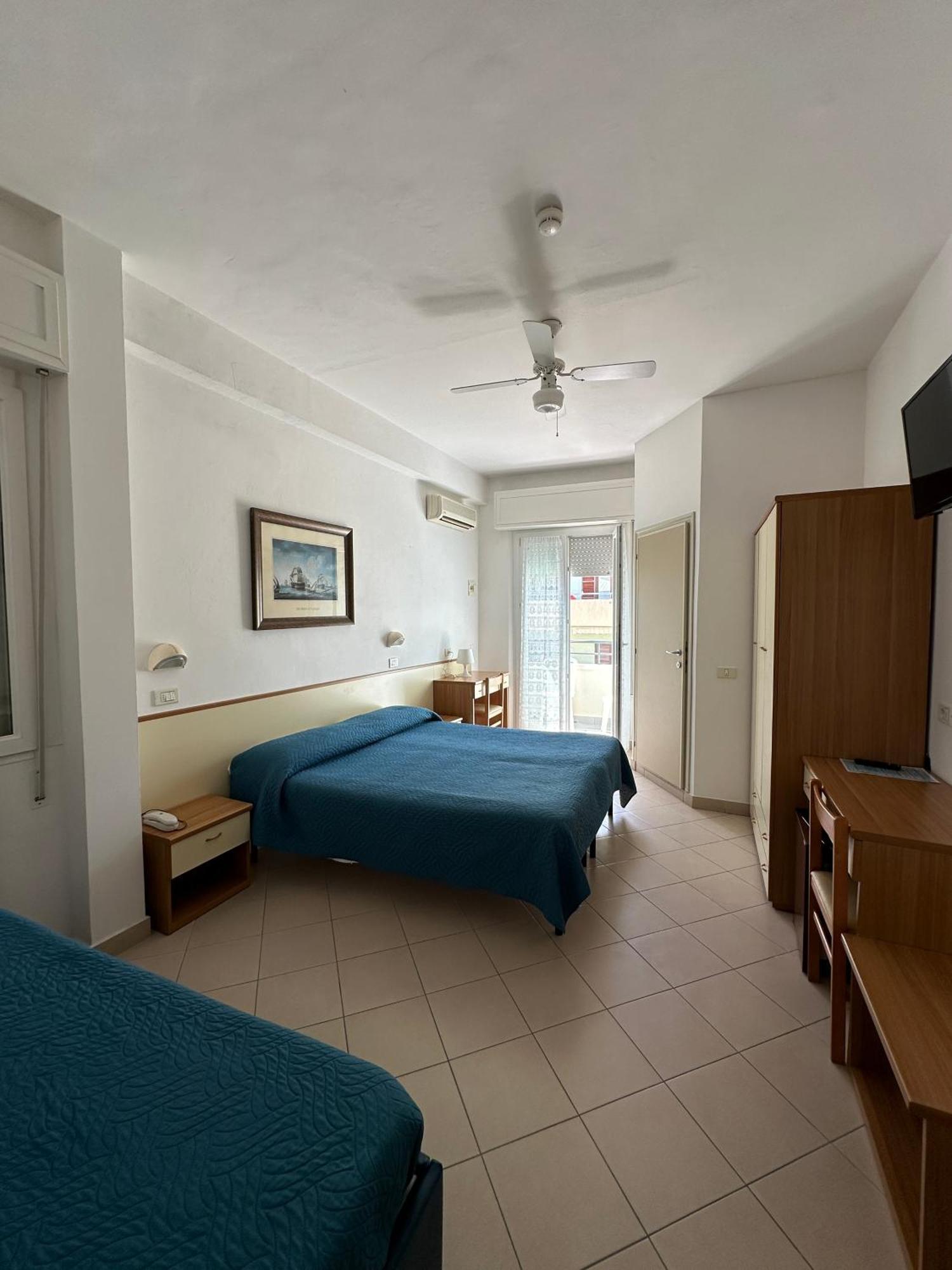 Hotel La Plage Cattolica Ngoại thất bức ảnh